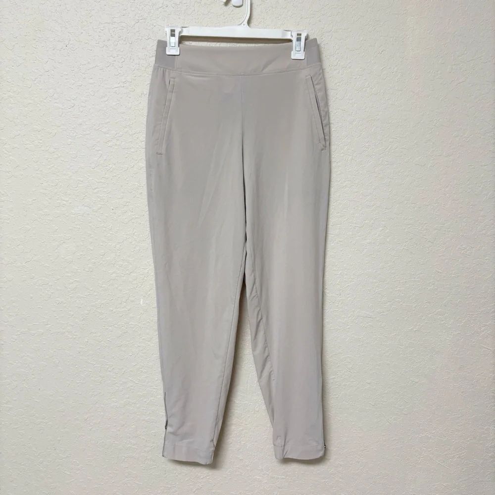 Athleta Brooklyn Heights High Rise Jogger Women's Size 2 Beige Ankle Zip